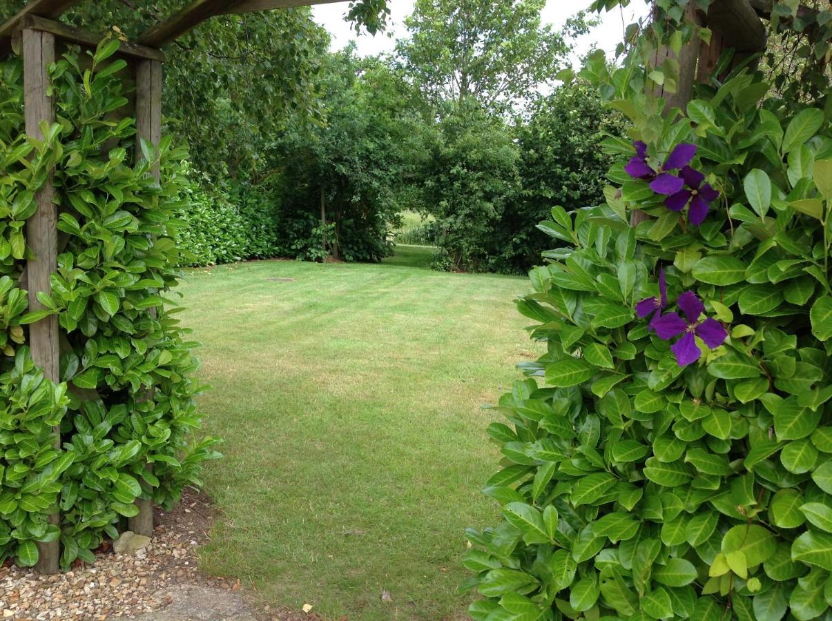 The Oak Lodge, Clematis Cottages, Stamford Exteriör bild